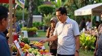 Gubernur DKI Jakarta Pramono Kunjungi Stand Jakbar Di Flona 2026 - Kota Administrasi Jakarta Barat